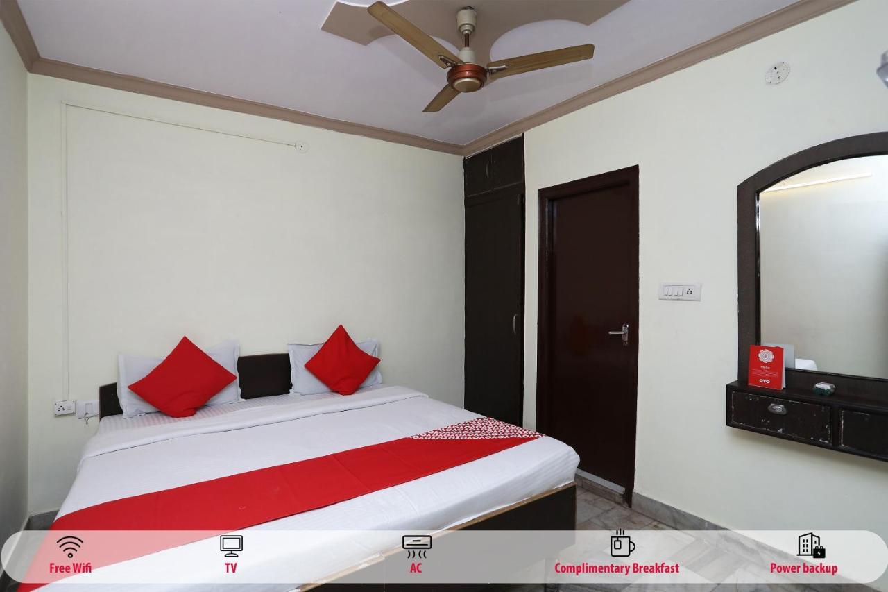 OYO 29411 Hotel Vanshika Agra  Buitenkant foto