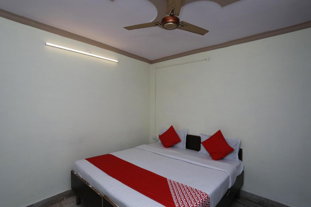 OYO 29411 Hotel Vanshika Agra  Buitenkant foto