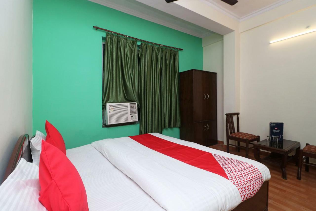OYO 29411 Hotel Vanshika Agra  Buitenkant foto