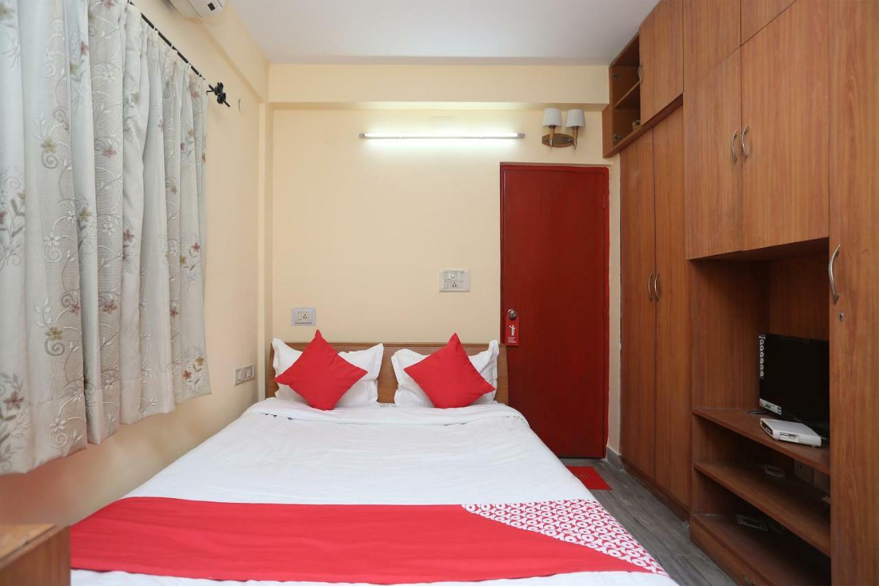 OYO 29411 Hotel Vanshika Agra  Buitenkant foto
