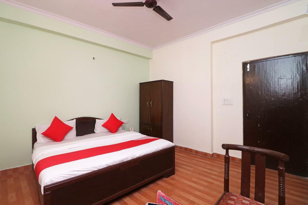 OYO 29411 Hotel Vanshika Agra  Buitenkant foto