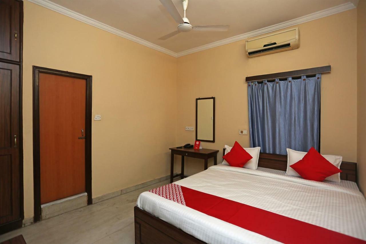 OYO 29411 Hotel Vanshika Agra  Buitenkant foto