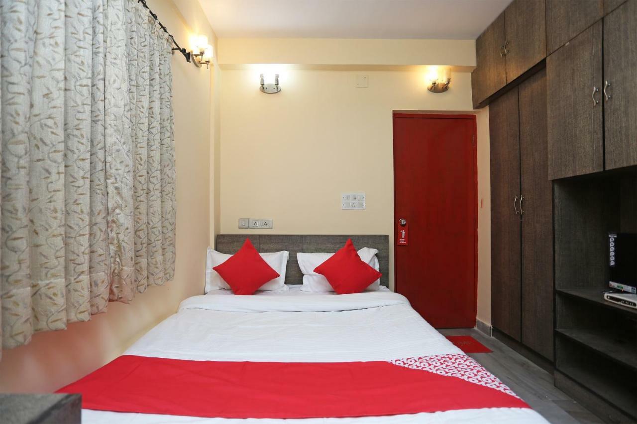 OYO 29411 Hotel Vanshika Agra  Buitenkant foto